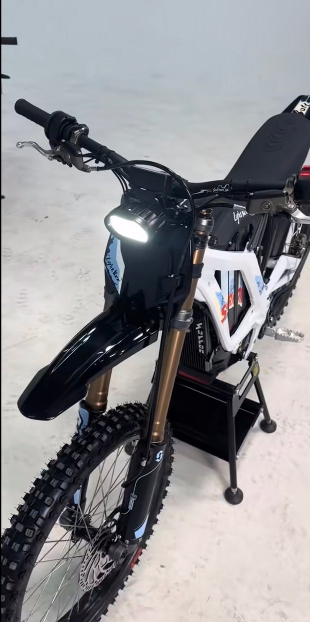 2026 Surron Light Bee X 10KW (45-60 Days Preorder, 60-90 Days Powdercoated)